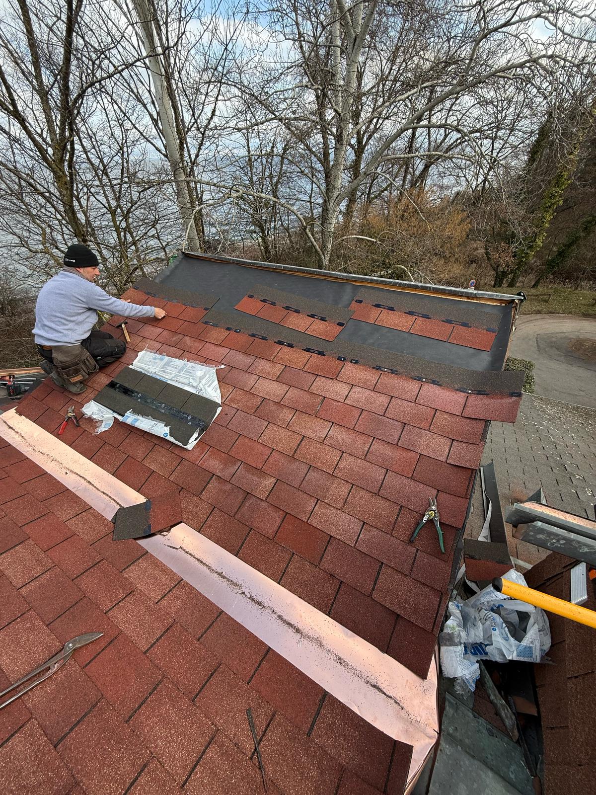 Rénovation toiture bardeaux canadiens